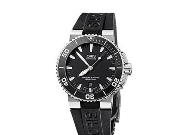 Oris Diving Aquis Date