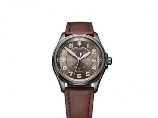 Victorinox Classic Infantry Vintage Mechanical