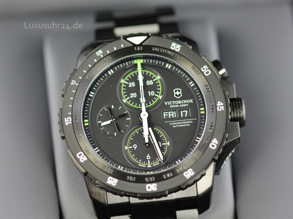 Victorinox Professional Alpnach Mechanical Chronograph Ref. 241572