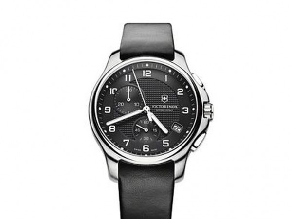 Victorinox Classic Officers Chronograph