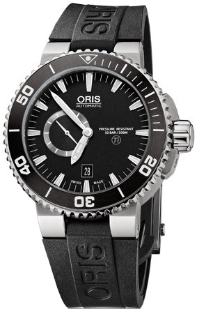 Oris Aquis Titan Small Second, Date