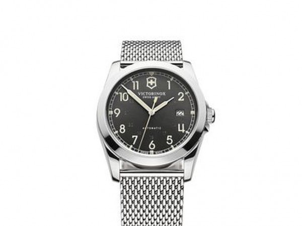 Victorinox Classic Infantry Mechanical