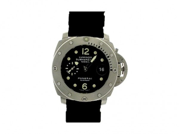 Officine Panerai Luminor 1950 Submersible 1000M