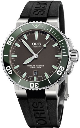 Oris Aquis Date