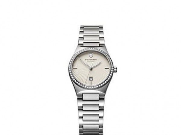 Victorinox Classic Victoria Diamonds