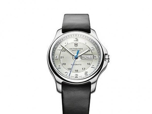 Victorinox Classic Officers Day Date Mechanical