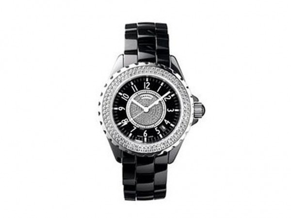 Chanel J12