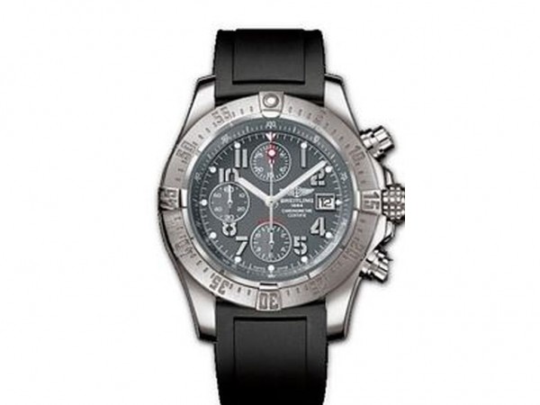 Breitling Avenger