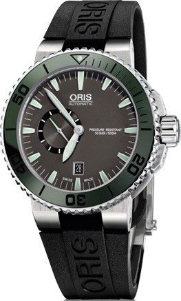 Oris Aquis Small Second Date