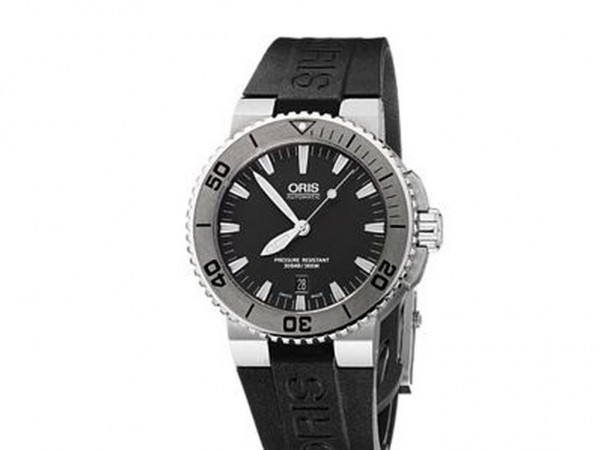 Oris Diving Aquis Date