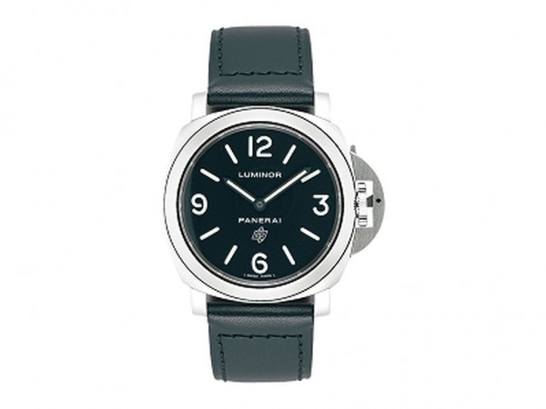 Officine Panerai Historic Luminor Base